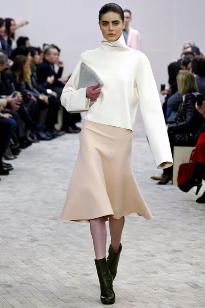 Look 5
